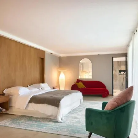 Eton Vila Saint Tropez